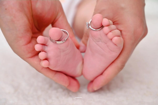 代怀生子好找吗宝宝几个月会自主入睡